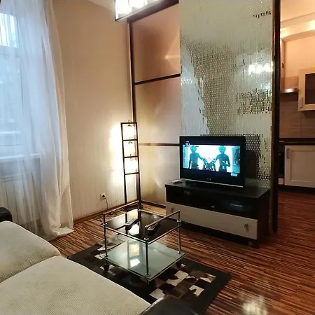 One Bedroom. Lux. 17 Baseina Str. Near Gulliver Kyiv