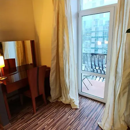 One Bedroom. Lux. 17 Baseina Str. Near Gulliver Apartment Kyiv